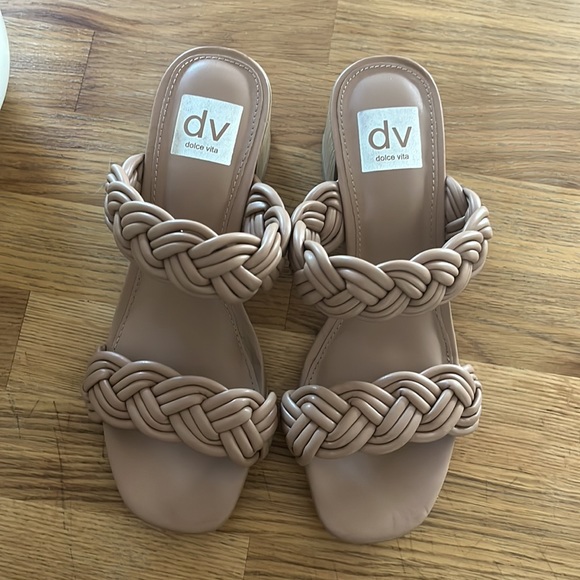 Dolce Vita Braided sandals size 6.5 - Picture 2 of 4